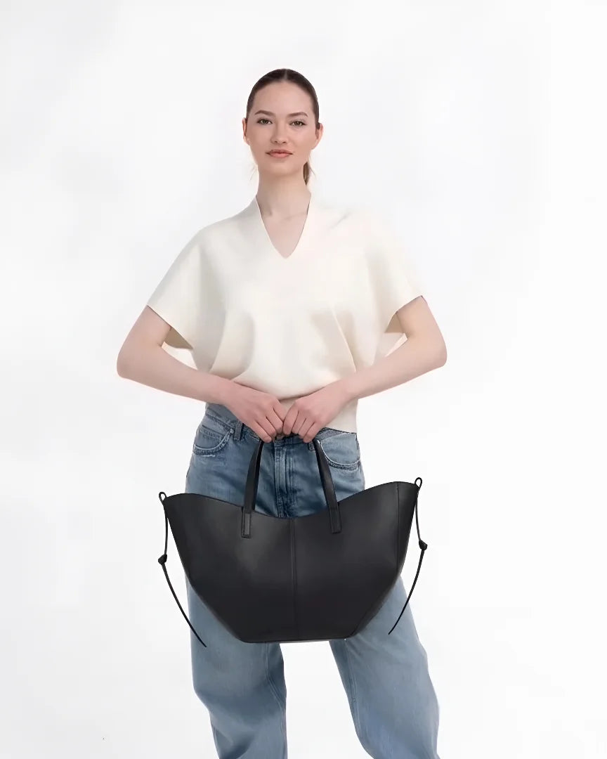 Caramel Flow Black Bag