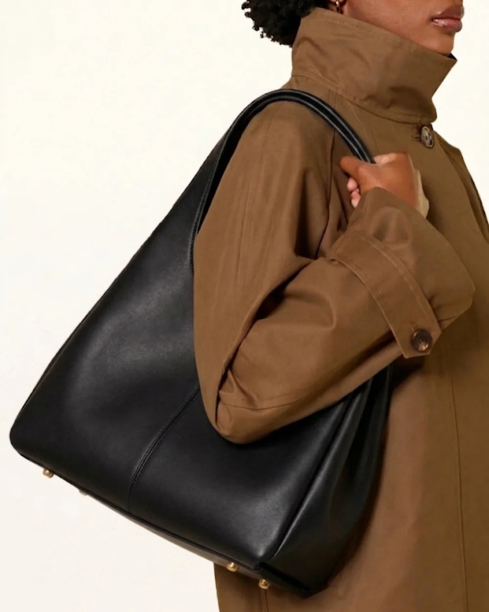 Nova Shoulder Black Bag handle detail — Fixed Shoulder Handle Bag Pakistan | MYLIGHT.PK