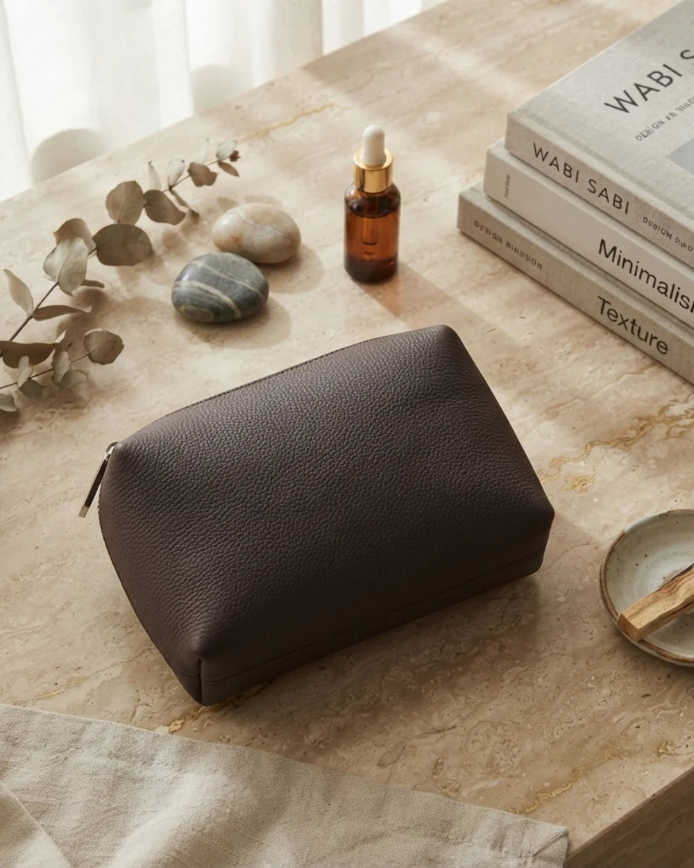 Mackup Pouch Dark Brown